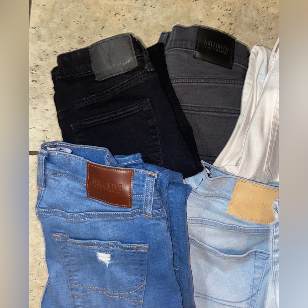 American Eagle and Hollister jeans lot